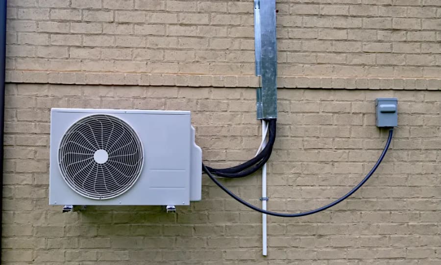 10 Signs You Need Professional Assistance for Your Residential HVAC System